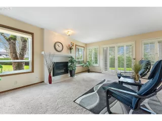 Photo #1: 316161382 Listing 