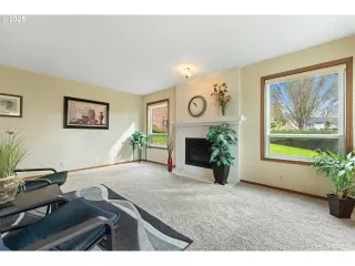 Photo #5: 316161382 Listing 