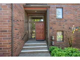 Photo #4: 316268524 Listing