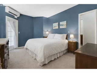 Photo #4: 316797754 Listing