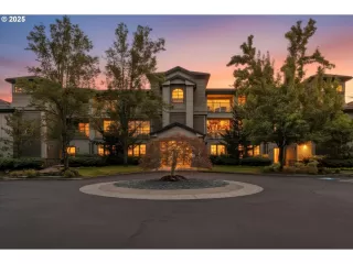 Photo #1: 316849756 Listing