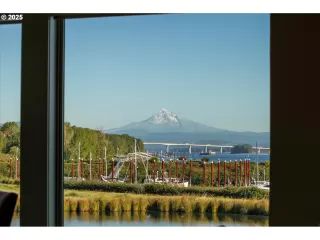 Photo #6: 316849756 Listing