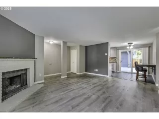 Photo #6: 317310428 Listing 