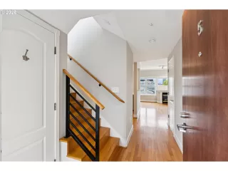 Photo #2: 317326913 Listing 