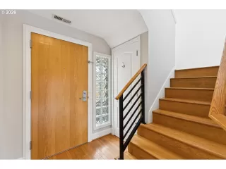 Photo #3: 317326913 Listing 