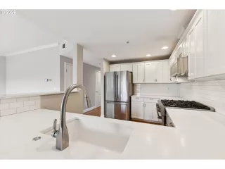 Photo #6: 317326913 Listing 