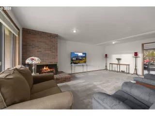 Photo #5: 318090048 Listing 