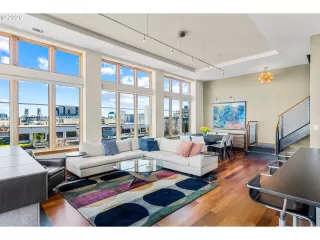 Photo #6: 318296806 Listing 