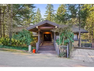 Photo #5: 318578713 Listing