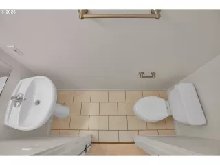 Photo #6: 318719628 Listing 