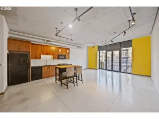 Photo #2: 319488357 Listing 