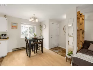 Photo #5: 319690627 Listing 