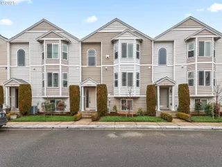 Click for more information on MLS # 320432675 : 5700 NE 82ND AVE 32F More Details about MLS # 320432675 : 5700 NE 82ND AVE 32F