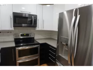 Photo #5: 320434878 Listing 