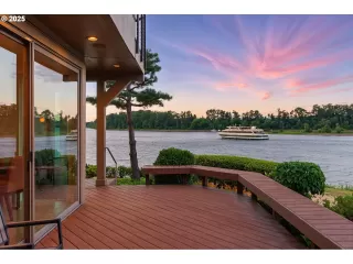 More Details about MLS # 320743342 : 5960 S RIVERPOINT LN