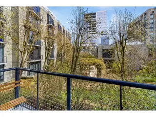 Photo #3: 321132122 Listing