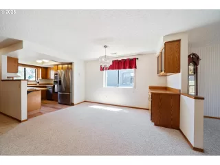 Photo #1: 321219978 Listing 