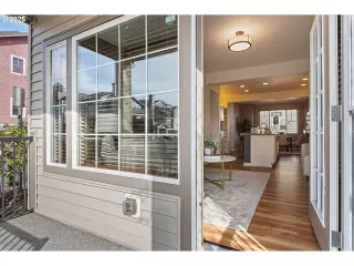 Photo #1: 321403899 Listing 