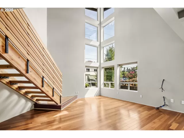 MLS: 321493666 Condo For Sale