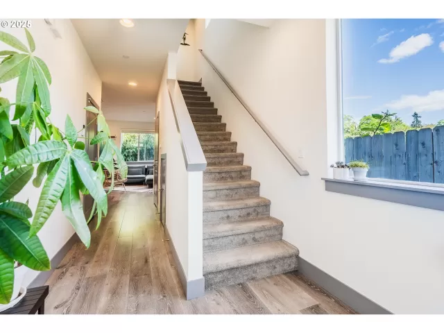 MLS: 321731716 Condo For Sale