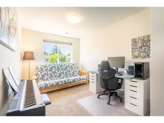 Photo #4: 321731716 Listing