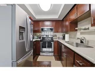 Photo #5: 321844011 Listing 