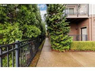 Photo #1: 322016717 Listing