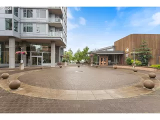 Photo #1: 322301114 Listing