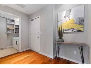 Photo #3: 322301114 Listing