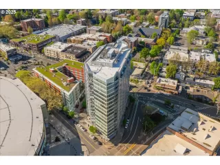 Photo #1: 323323893 Listing