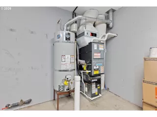 Photo #4: 324317973 Listing 