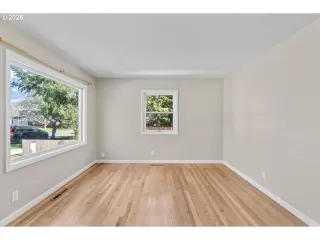 Photo #6: 324467037 Listing 