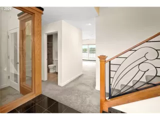 Photo #3: 325308189 Listing 