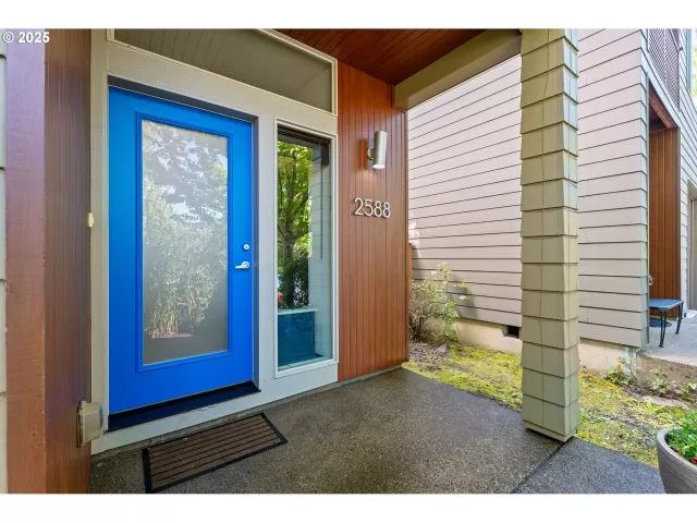 MLS: 325525646 Condo For Sale