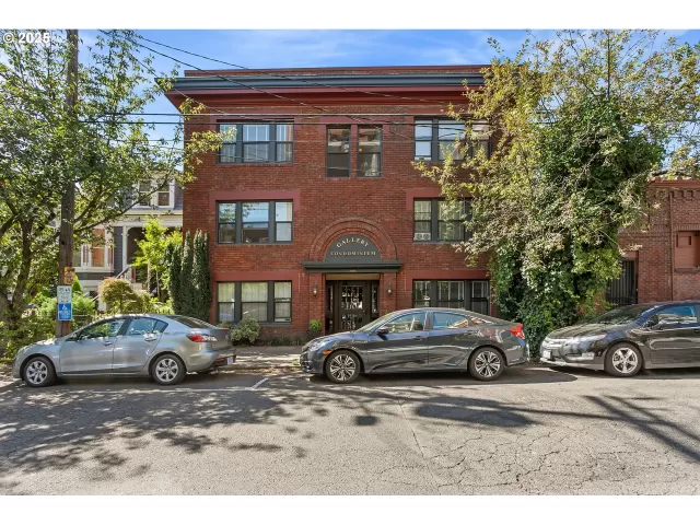 MLS: 325873382 Condo For Sale