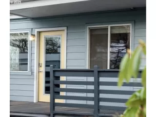 More Details about MLS # 326297497 : 1300 NE 68TH AVE 15