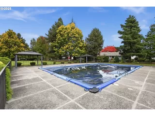 Photo #4: 326325214 Listing 