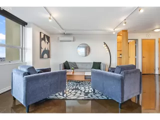 Photo #3: 326912381 Listing 