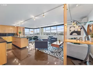 Photo #5: 326912381 Listing 