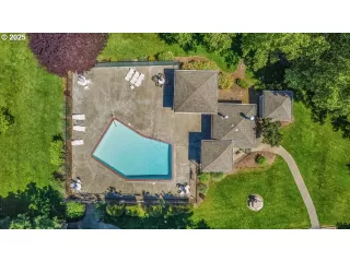 Photo #2: 326947275 Listing 