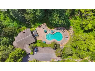 Photo #1: 327071917 Listing