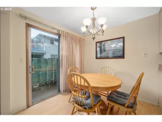 Photo #5: 328624517 Listing 