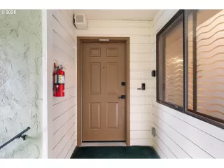 Photo #1: 329613050 Listing 