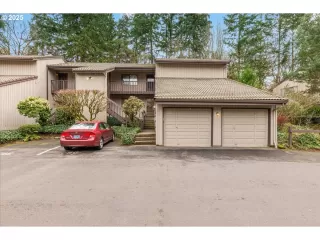 KNOLLHURST Condos for Sale Browse active condo listings in KNOLLHURST