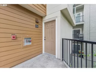 Photo #3: 330064450 Listing