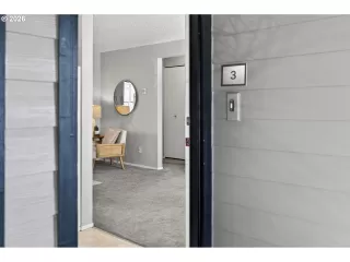 Photo #1: 330354372 Listing