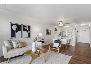 Photo #4: 332194885 Listing 