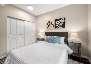 Photo #2: 332372898 Listing 