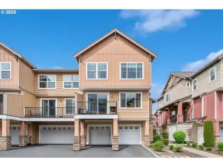 Photo #1: 332681408 Listing