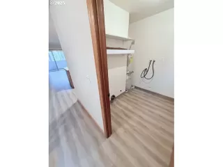 Photo #2: 332940210 Listing 